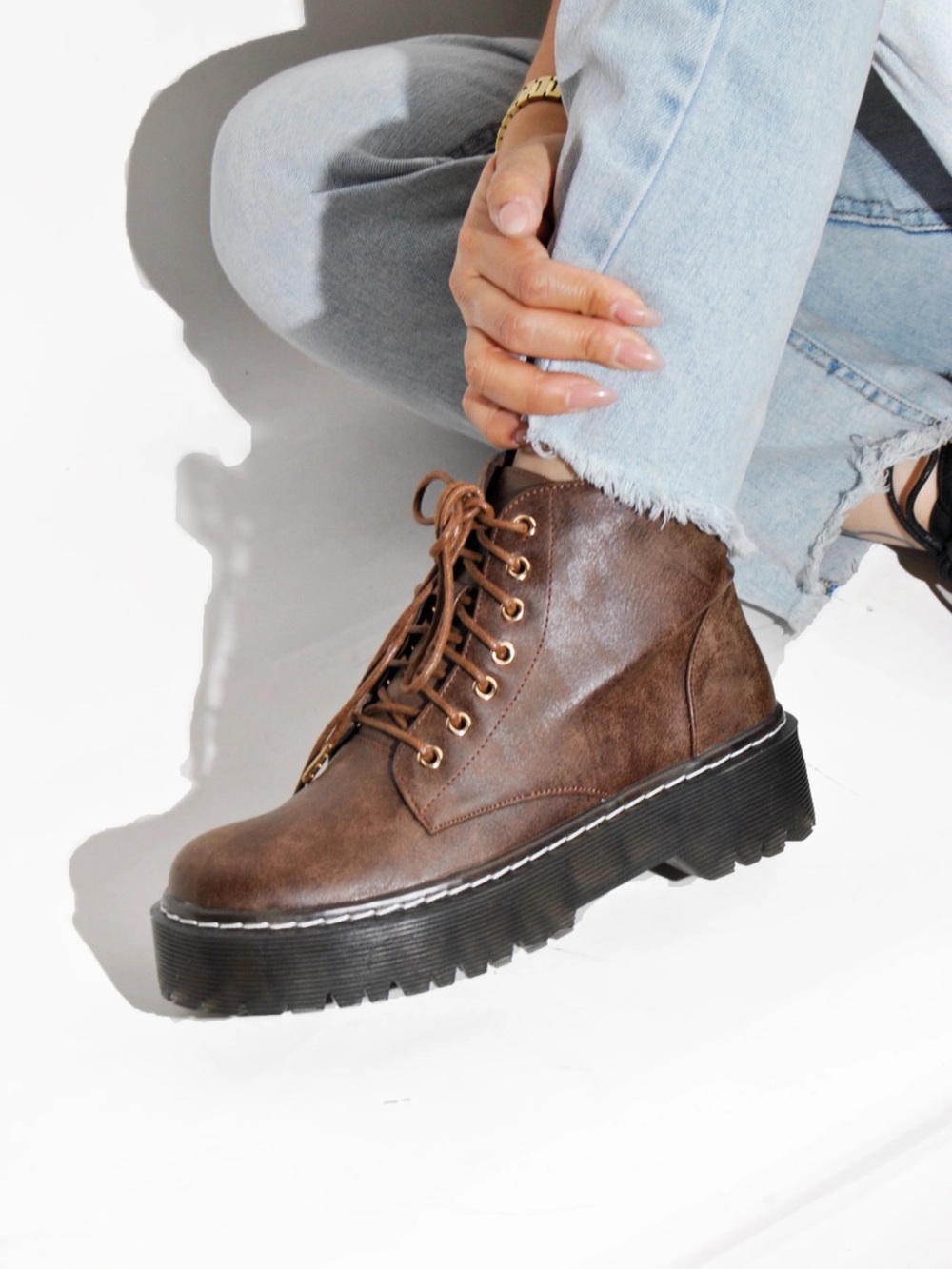 Women’s Chunky Platform Lace-Up Combat Ankle Boots
